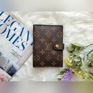 SOLD Louis Vuitton Monogram Small Ring Agenda / Passport Holder PM
